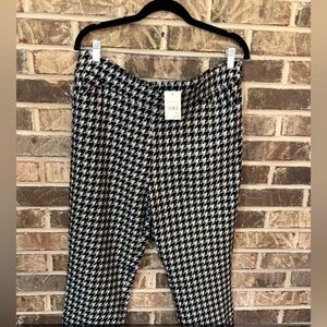 Cato Black and White Houndstooth Straight Leg Pants